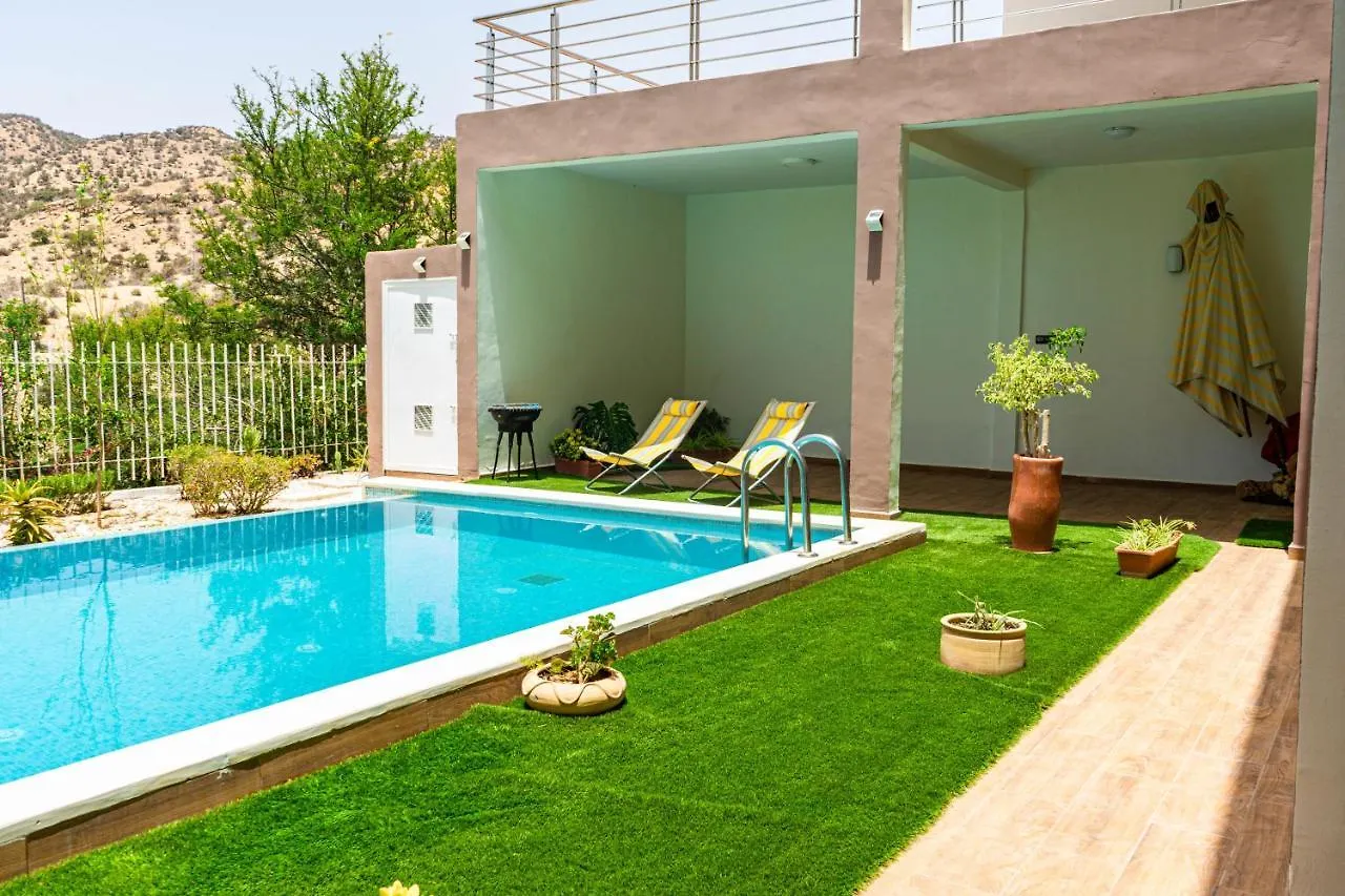 Villa Avec Piscine Privee En Bord De Merアガディール